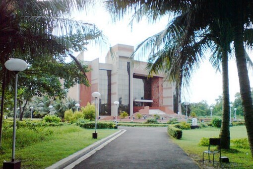 IIM Calcutta campus
