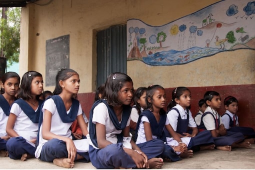 Government releases Rs 7622 crore to states and UTs under the Samagra Shiksha scheme (Shutterstock/Representational)