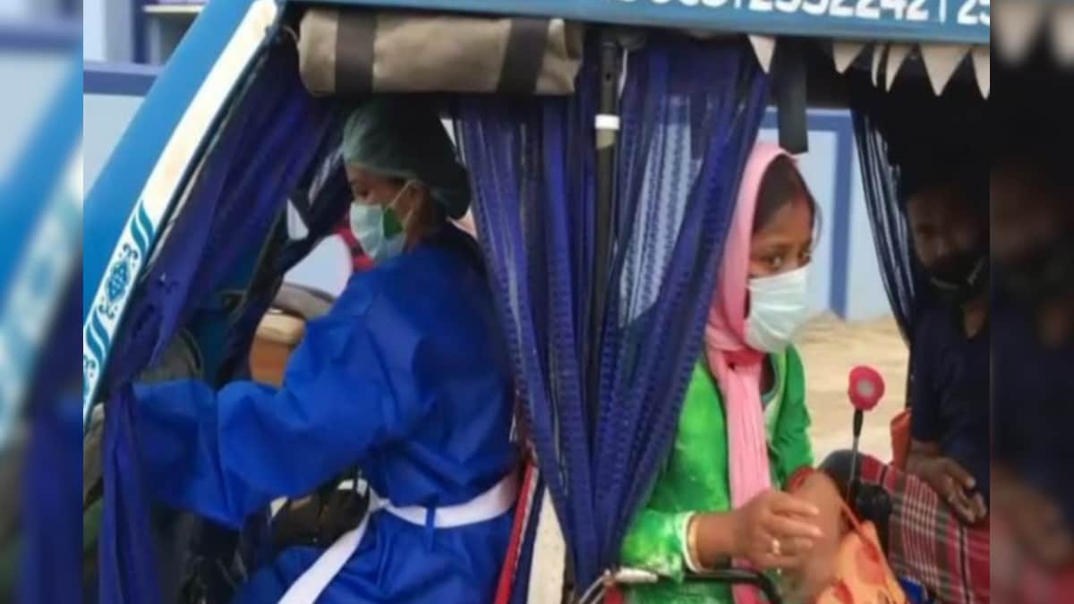 Meet Munmun Sarkar, North Bengal's First Woman E-rickshaw Driver Ferrying Covid Patients for Free