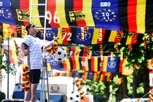 Euro 2020 - Roll Out the Barrels: Fans in Munich Toast Tournament Return