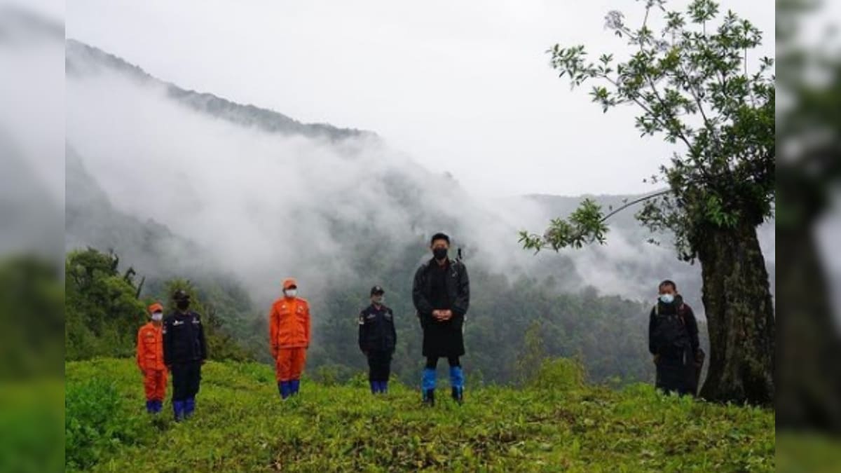 Bhutan's King Treks for 5 Days to Inspect Illegal Border Crossings that May Increase Covid Risk