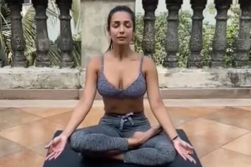 Malaika Arora Gears Up For International Yoga Day, Urges People to Start Somewhere