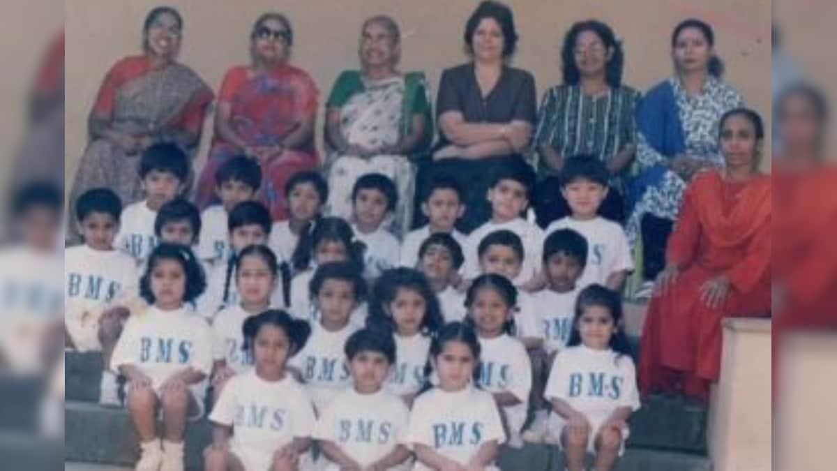 Sara Ali Khan Shares an Unseen Pic from Her School Days