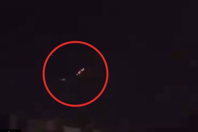 UFO in Gujarat? Mysterious Lights Spotted in Sky Baffle People, Experts ...