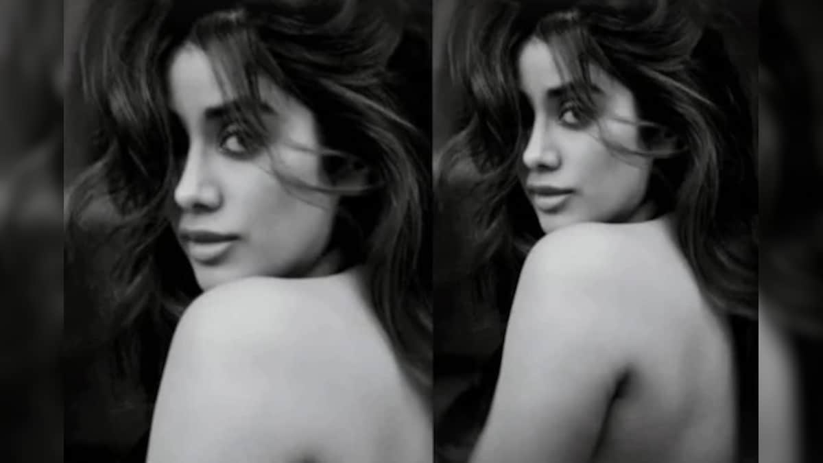 Janhvi Kapoor Flaunts Her Bare Back In New Monochrome Picture