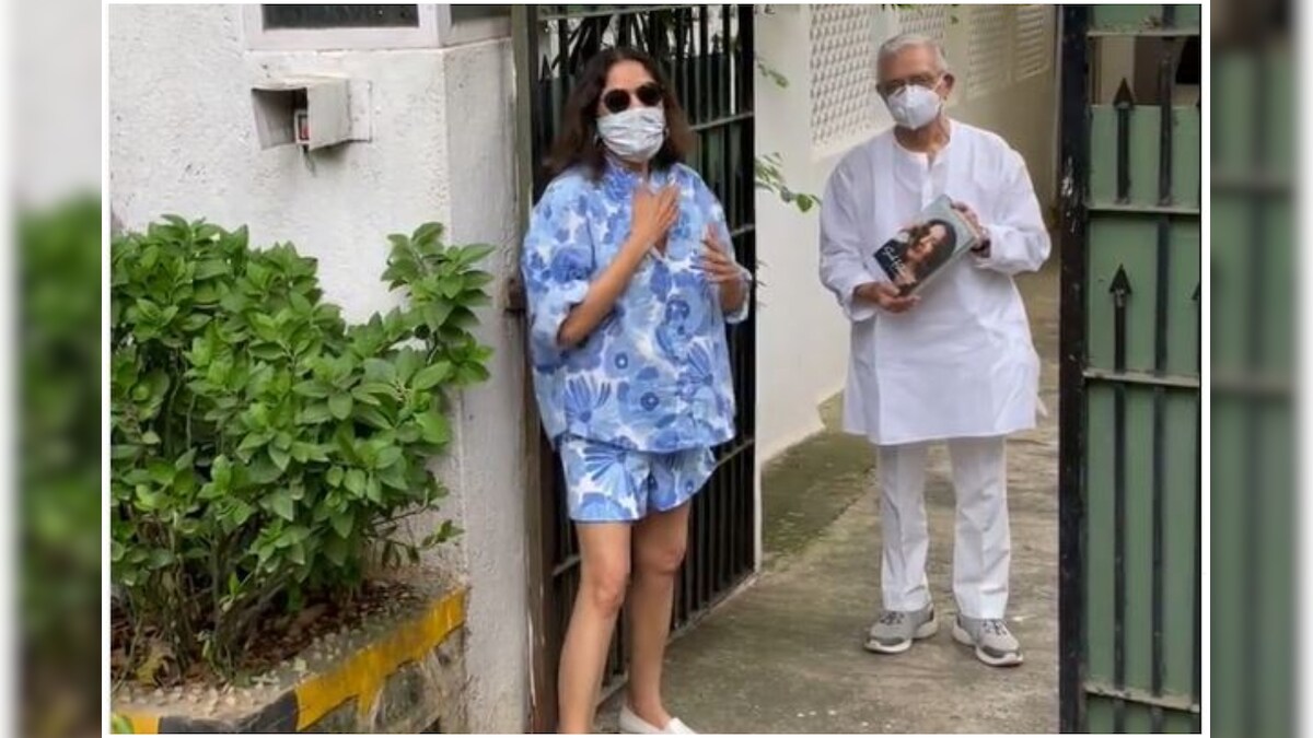 'Happy and Nervous' Neena Gupta Visits Gulzar to Gift Him Her Autobiography