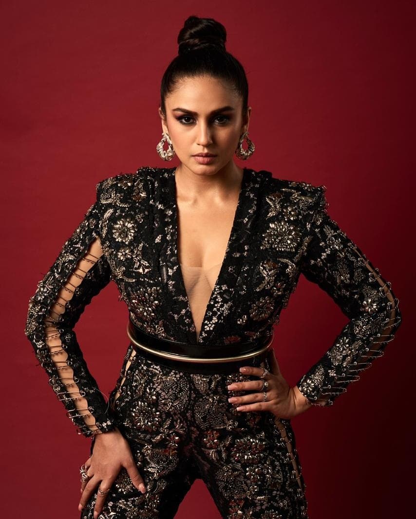 Huma Qureshi Of Maharani Fame Looks Hot And Sexy In These Pictures