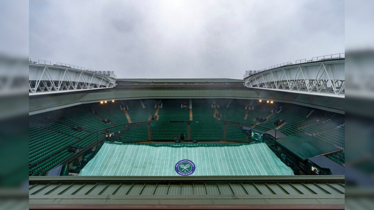 Two Wimbledon Matches under Match-fixing Scanner