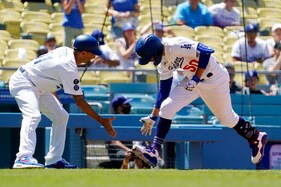 Buehler, Betts Propel Dodgers To 5-3 Win Over Rangers
