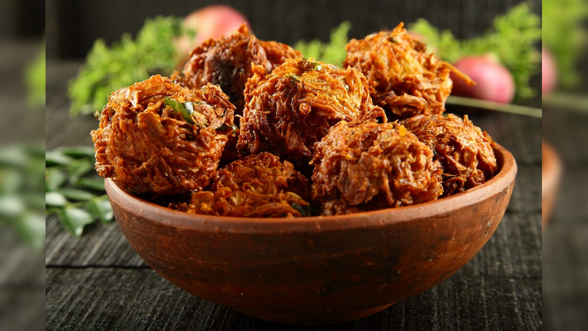 What The Fork: You Don’t Need Hot Tea and Rains to Enjoy Pakoras, Writes Kunal Vijayakar