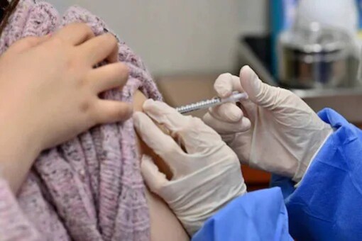 s per the policy, people who are completely bed-ridden, immobile or suffering from some terminal illness shall be eligible for home vaccination.