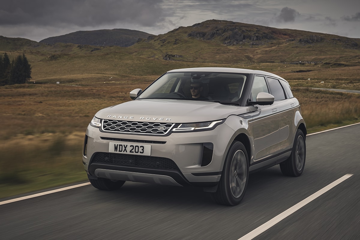 In Pics: 2021 Range Rover Evoque Launched in India, See Design ...