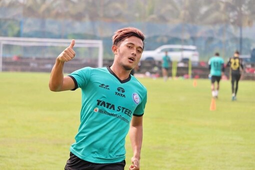 Isaac Vanmalsawma (ISL)