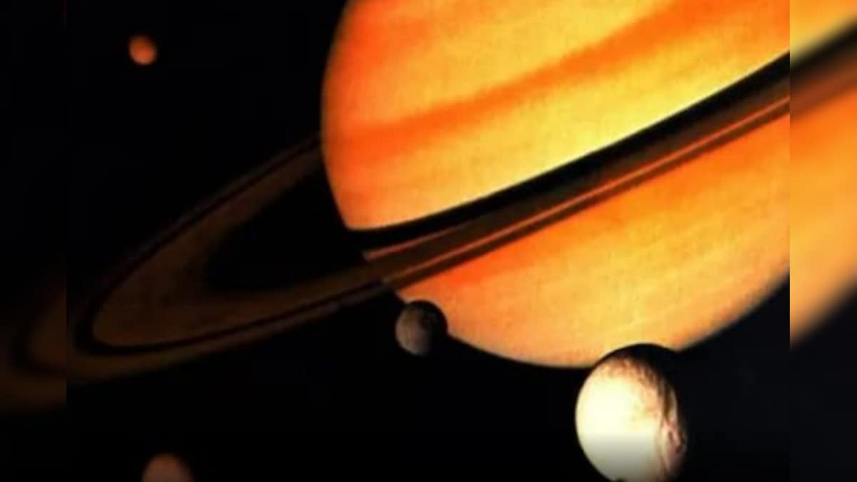 Aliens on Saturn? Methane Found on Planet's Moon Indicates Life's 'Very Likely'