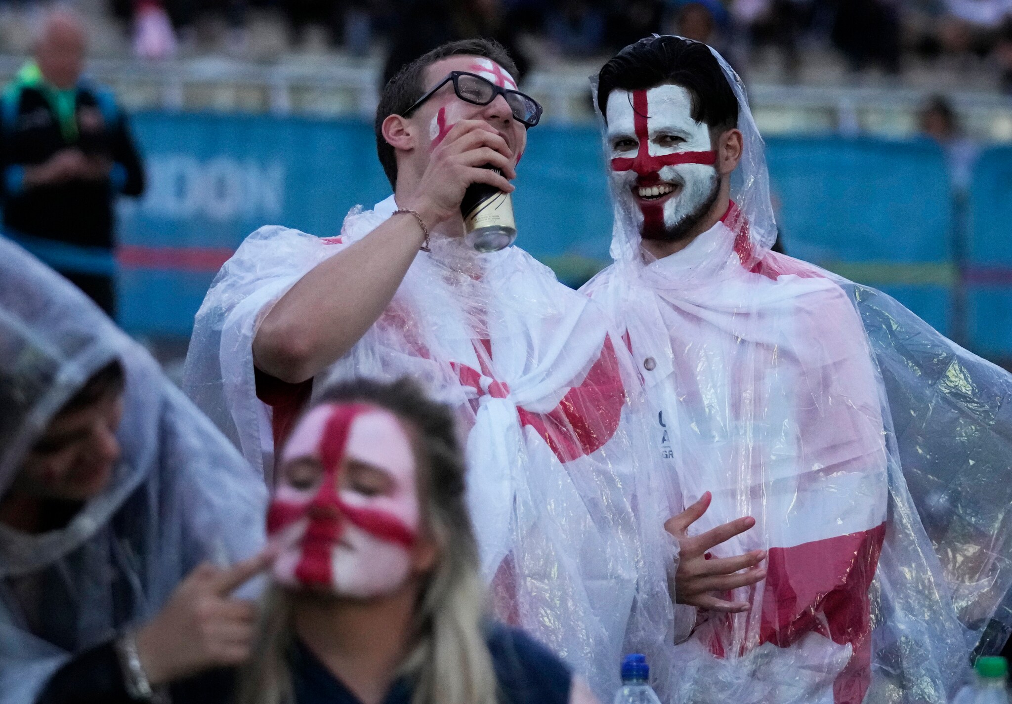 IN PICS: English Fan Frenzy Turns to Misery After Euro 2020 Final - News18
