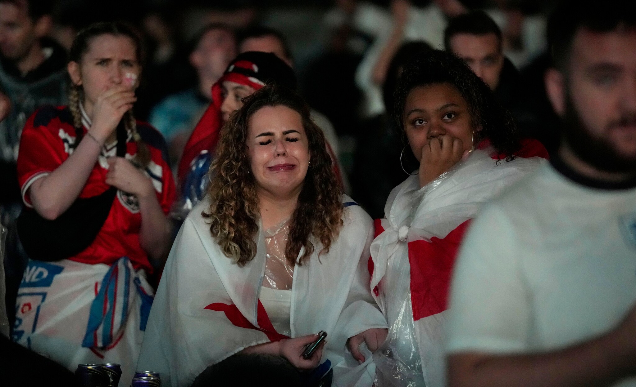 IN PICS: English Fan Frenzy Turns to Misery After Euro 2020 Final - News18