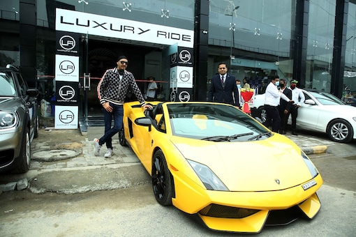 Sukhbir Singh and Sumit Garg, MD and Co-Founder, Luxury Ride at Showroom Launch.