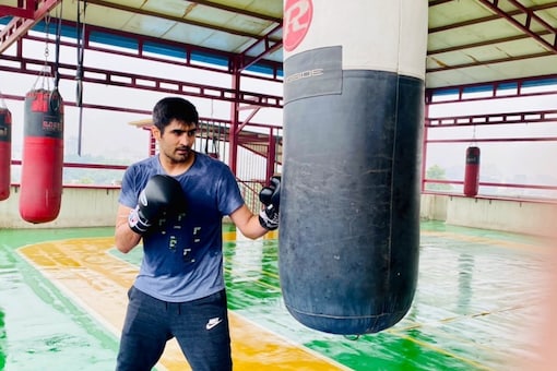 Vijender Singh is not happy with Haryana government's treatment of its medallists with the State Police. (Photo Credit: Vijender Instagram)