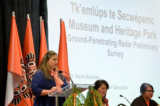 GPR specialist Dr. Sarah Beaulieu presents the findings on 215 unmarked graves discovered at Kamloops Indian Residential School in Kamloops, British Columbia, Canada, July 15. 

REUTERS/Jennifer Gauthier