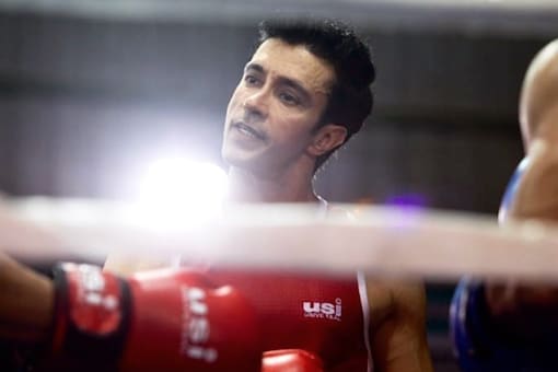 Will Smith's fitness coach trained Darshan Kumaar for Farhan Akhtar-starrer 'Toofan.'