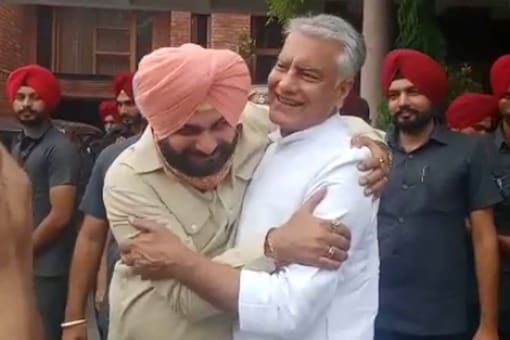 Congress leader Navjot Singh Sidhu met  Punjab Congress Chief Sunil Jakhar at his residence in Panchkula on July 17.