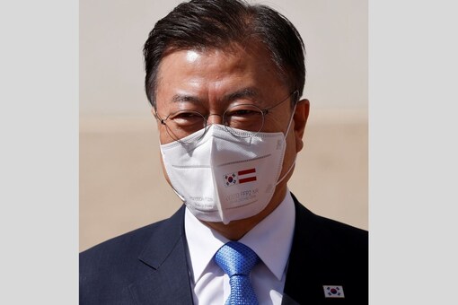 South Korea summoned the Japanese ambassador on Saturday over "undiplomatic" remarks about President Moon Jae-in. (Reuters: File photo of President Jae-in)