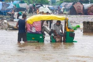In Pics: Roads Inundated, Vehicles Submerged As Heavy Rainfall Leads to ...