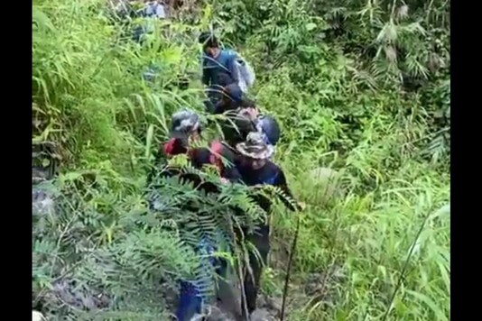 Batha, who was the head of newly-formed NLFB, was formerly associated with the now disbanded National Democratic Front of Bodoland (NDFB). Batha, who was the head of newly-formed NLFB, was formerly associated with the now disbanded National Democratic Front of Bodoland (NDFB).