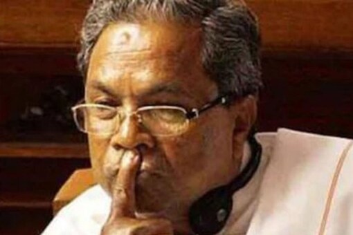 "It is Kumaraswamy who meets Yediyurappa regularly," Congress leader Siddaramaiah said. 
(File photo/News18)