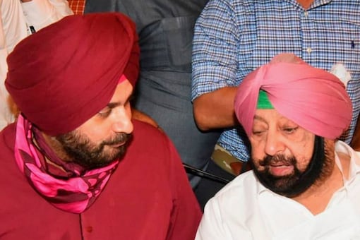 Uneasy Truce Between Captain Amarinder And Sidhu; 'CM Question' Left Hanging