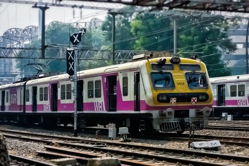 There will be no mega block on Main Line of the Central Railway. (Representational Image: Shutterstock)
