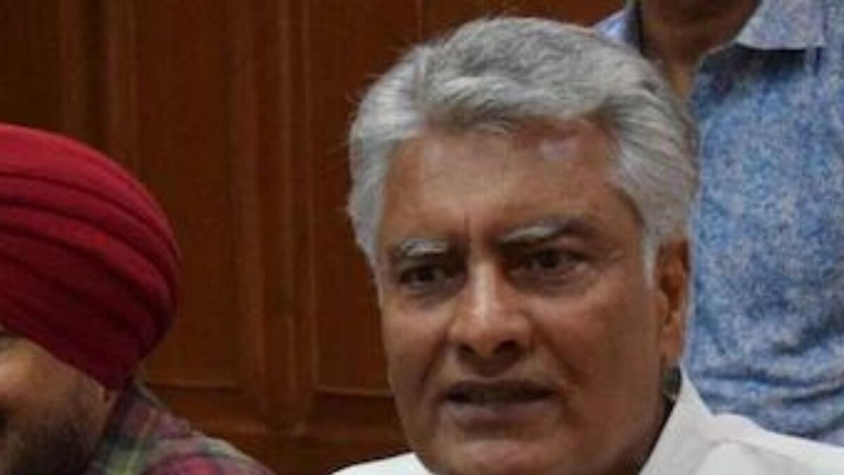 Congress Leader Sunil Jakhar Jibes at Punjab Govt for No Print Ad on Indira Death Anniversary