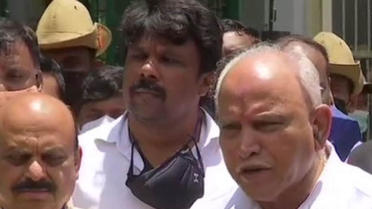 Yediyurappa Attends Karnataka Assembly Session as 'Ordinary MLA'; Oppn Protests Inflation