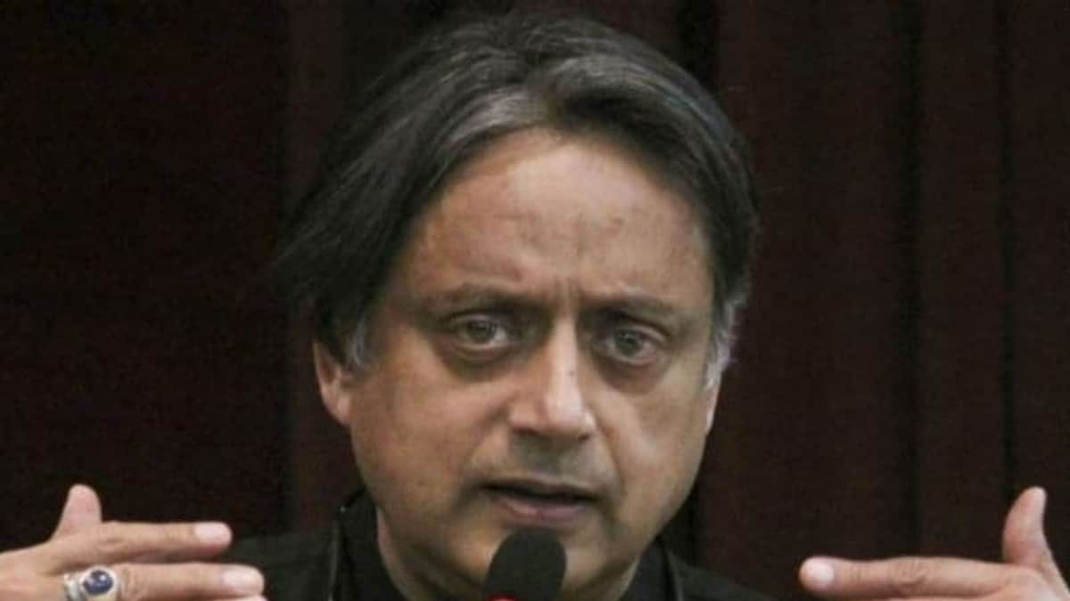 Present Leadership Has Forgotten Key Lesson Of Inclusivity Shashi Tharoor News18