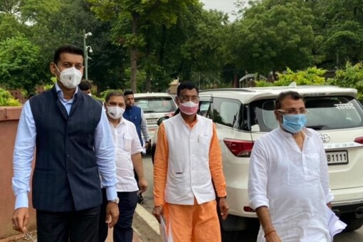 Some of the BJP leaders such as Rajyavardhan Rathore, Nishikant Dubey are members of the standing committee on IT.
