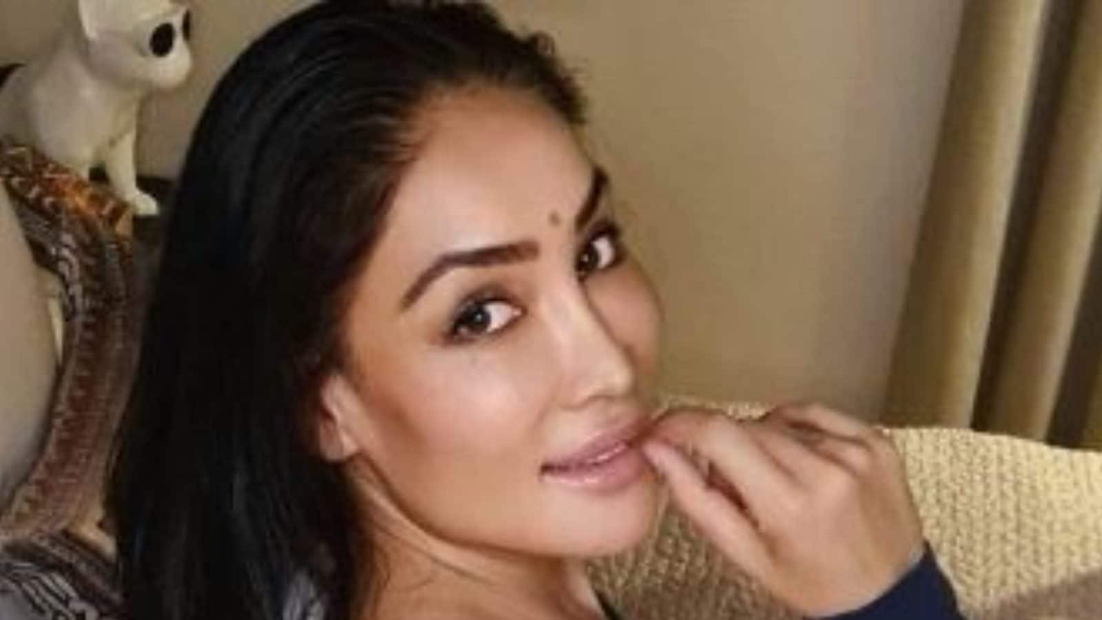 Sofia Hayat Says Many Bollywood Aspirants Tricked into Doing Porn - News18