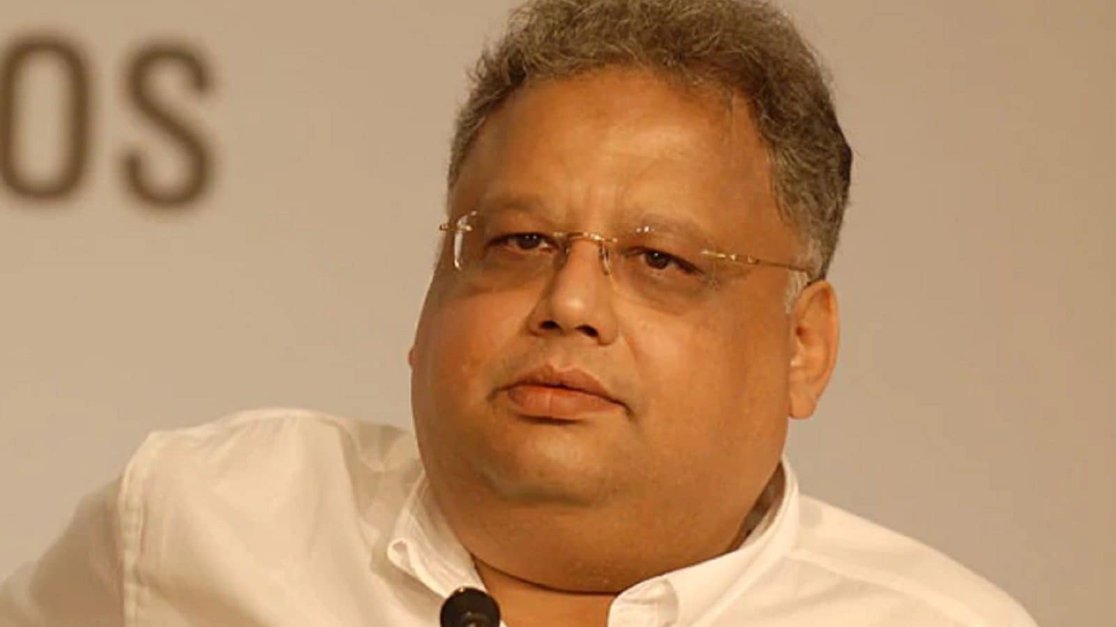 Rakesh Jhunjhunwala's Next Bet Budget Airline With 35 Million