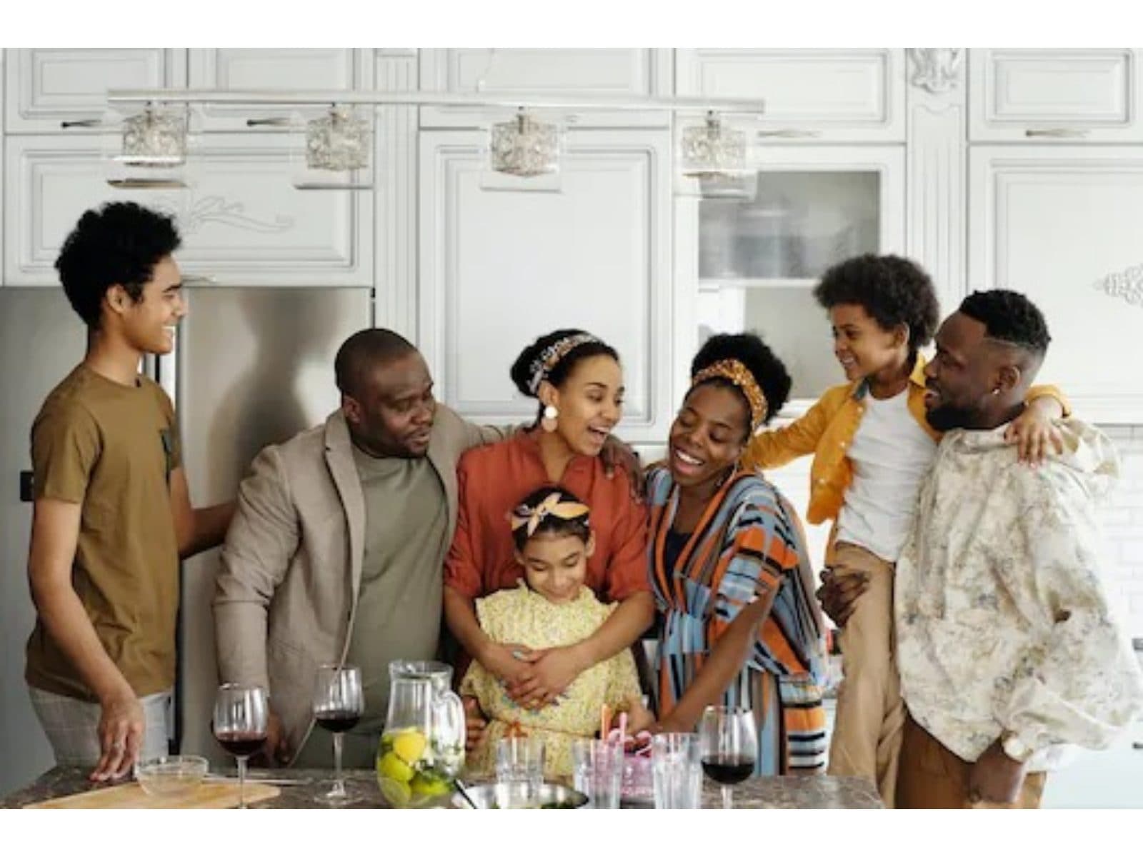 advantages of joint family in english