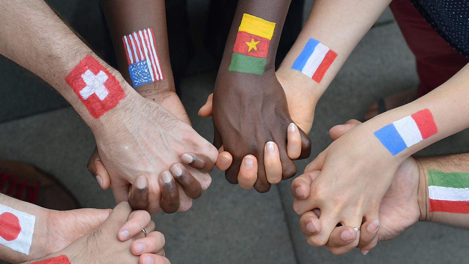 Inilah Cara Mengucapkan “Selamat Hari Persahabatan” kepada Teman Anda dalam 30 Bahasa