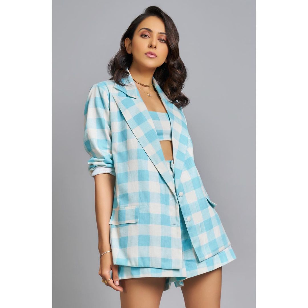 Rakul Preet Singh looks smart in the check co-ord set. 