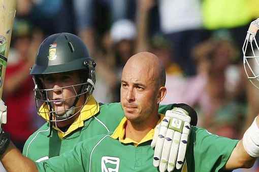 Herschelle Gibbs have made some serious allegations on BCCI.