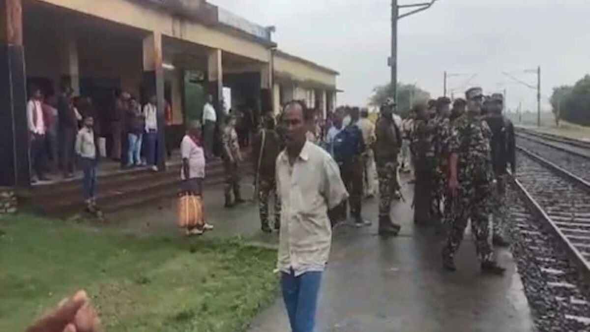 Maoists Threaten To Blow Up Chaura Railway Station In Bihar’s Jamui