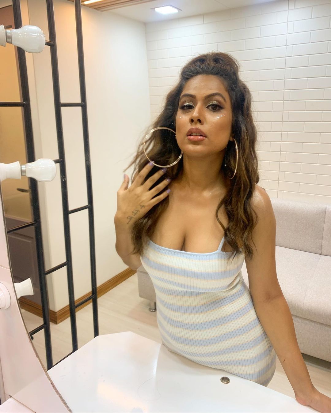 Nia Sharma Goes Bold, Shows Off Her Curves In These Sexy Pictures