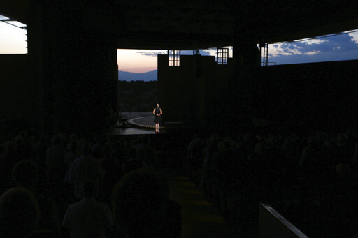 Desert Opera Opera Returns To Open-air Desert Theater With Diverse Cast - News18