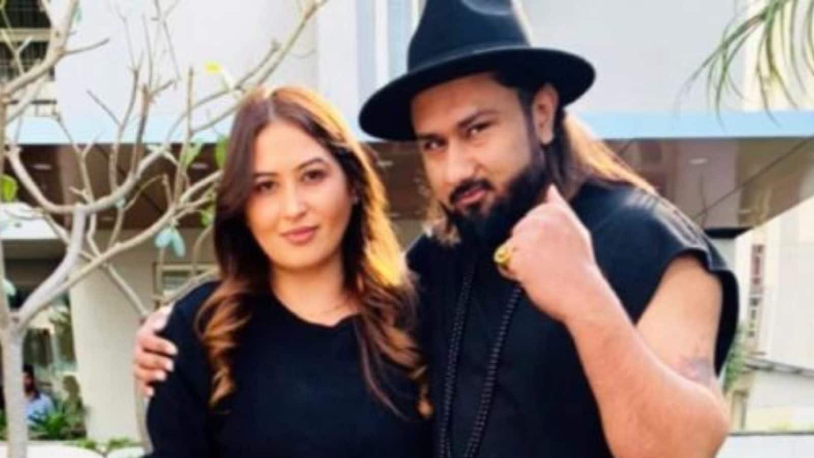 Domestic Violence Case Filed Against Yo Yo Honey Singh By Wife Shalini 