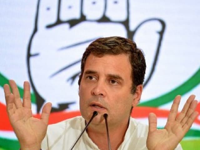 Congress workers will be trained to make videos on their phone and upload them to the party’s main server so that leaders like Rahul Gandhi and Priyanka Gandhi Vadra could use them to connect with people. (Photo: AFP/File)