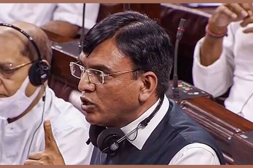 Health minister Mansukh Mandaviya said in Parliament that vaccine manufacturers have been told to supply to private hospitals only the amount of vaccines they need. (PTI)
