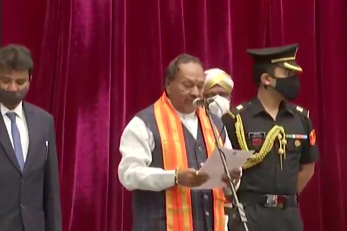 Ministers of CM Basavaraj Bommai-led Karnataka government take oath at Raj Bhavan in Bengaluru.