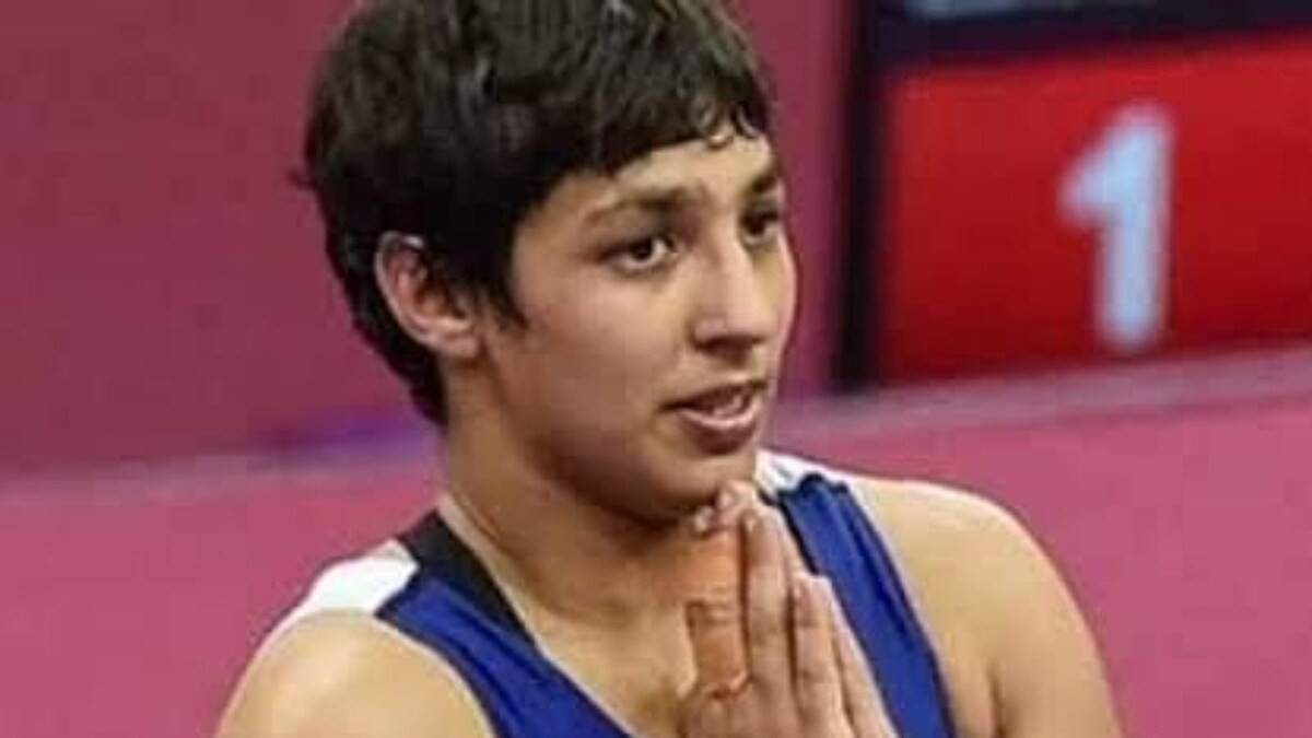 Wrestling World Championships: Anshu Creates History, Becomes First Indian Woman Wrestler to Reach Final