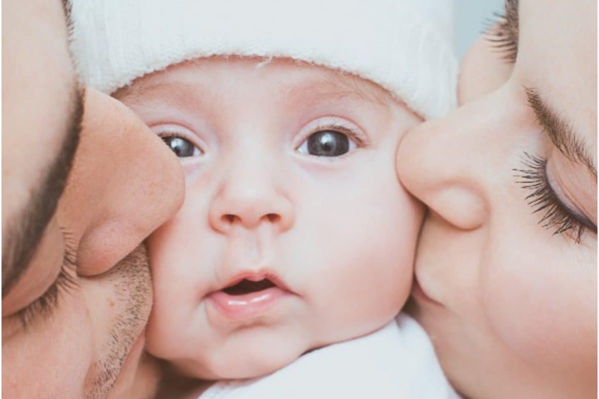 In Pics: How Dad Can Support Mom During and After Childbirth